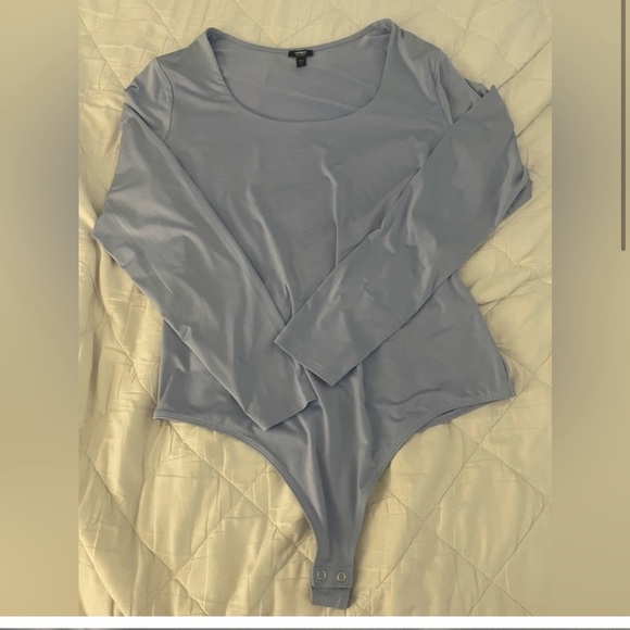 Express bodysuit - Picture 2 of 5